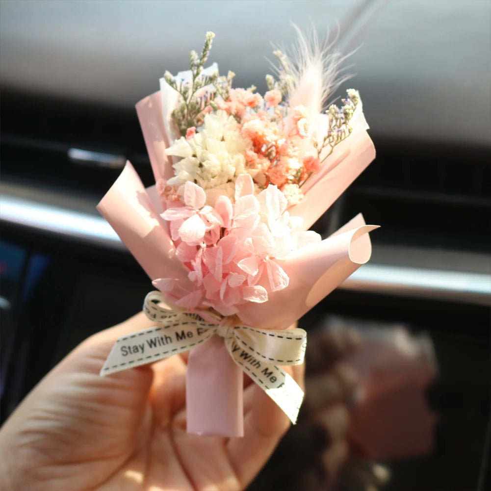 Floral Air Freshener for Car Vent Elegance.