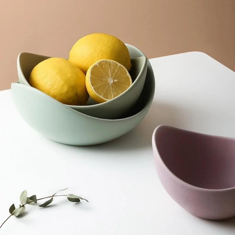 Exquisite Sets of Lotus Ceramic Bowls and Plates